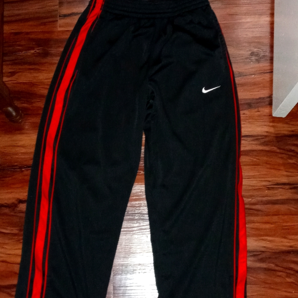 Nike basketball joggers